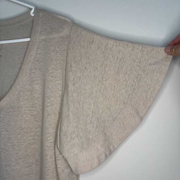 A NEW DAY Linen Blend Tee Womens L Tan Flutter Sleeve V-Neck 52% Linen - Picture 3 of 7